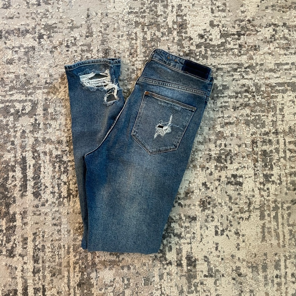 Distressed High Rise Skinny Jeans - Picture 9 of 9